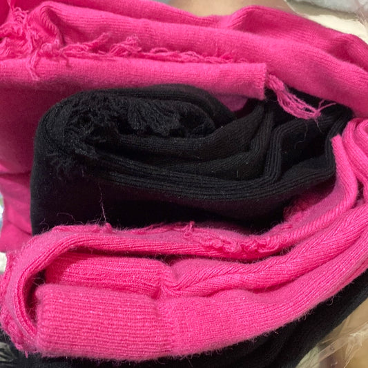 Raw edge knitted skirt