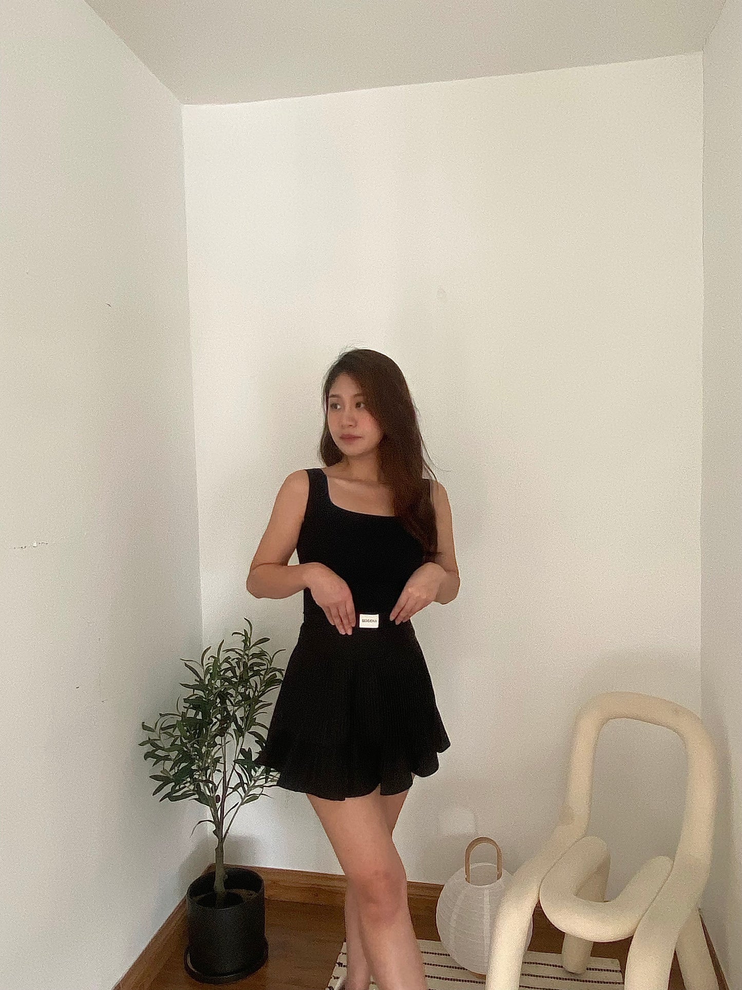 LASSIE BLACK BASIC PLEATED TENNIS SKIRT