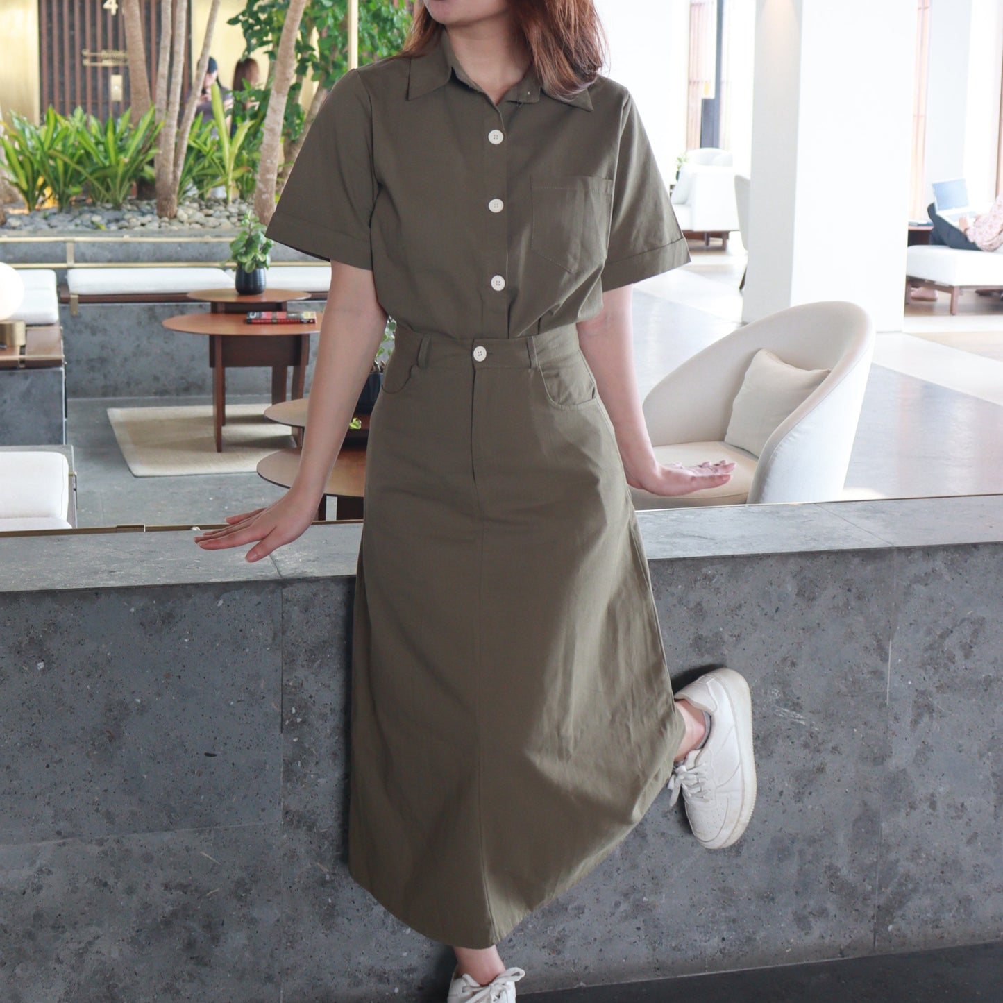 11.11 MURNI CLEAN FIT SET TOP (ARMY GREEN)