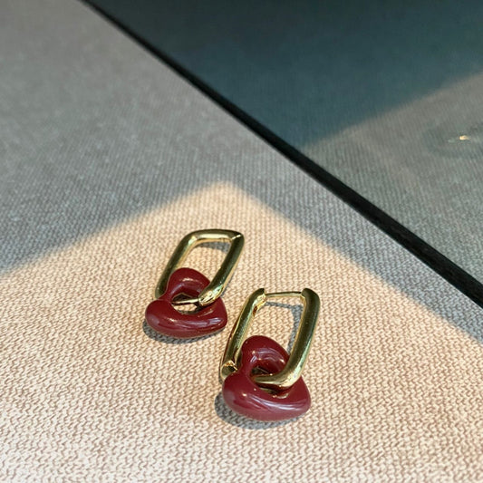 L.L TAYLOR HEART LOOP WITH GOLD EARRINGS